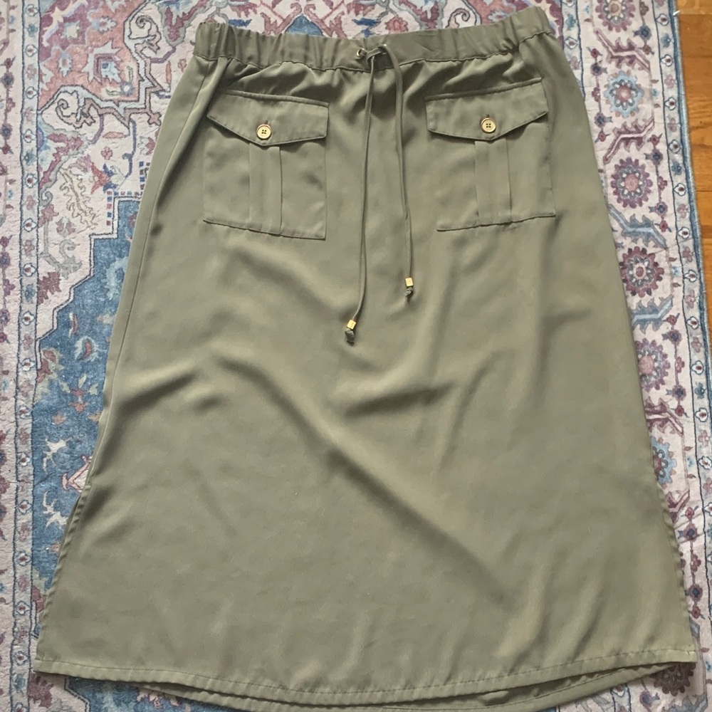 Michael Kors Olive Drawstring Midi Skirt with Flap Pockets